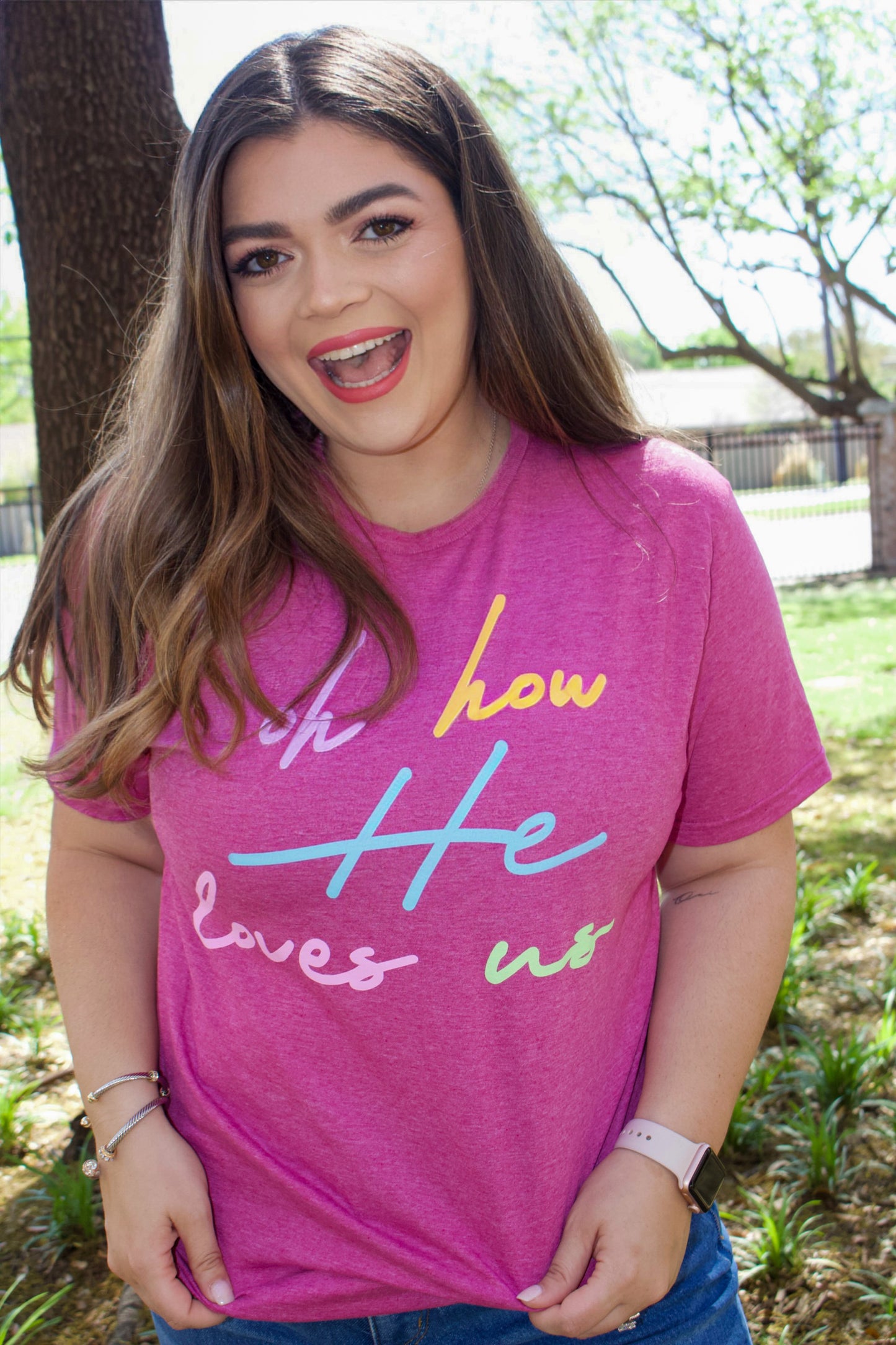Oh how He loves us tee